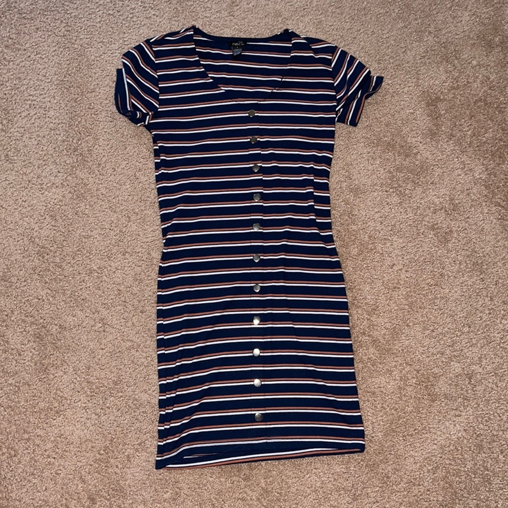 women’s t-shirt dress